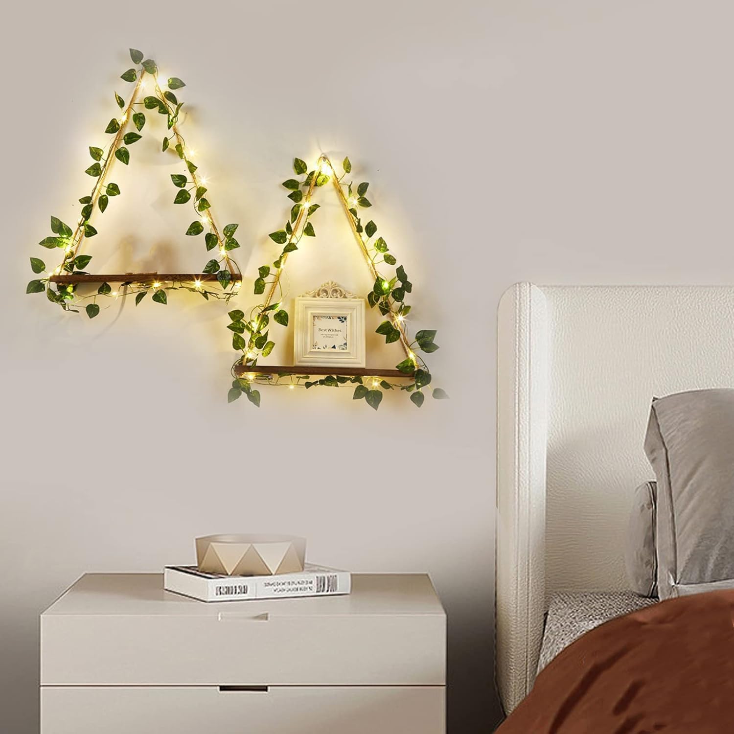 Twinkling Ivy Shelf – Illuminated Storage