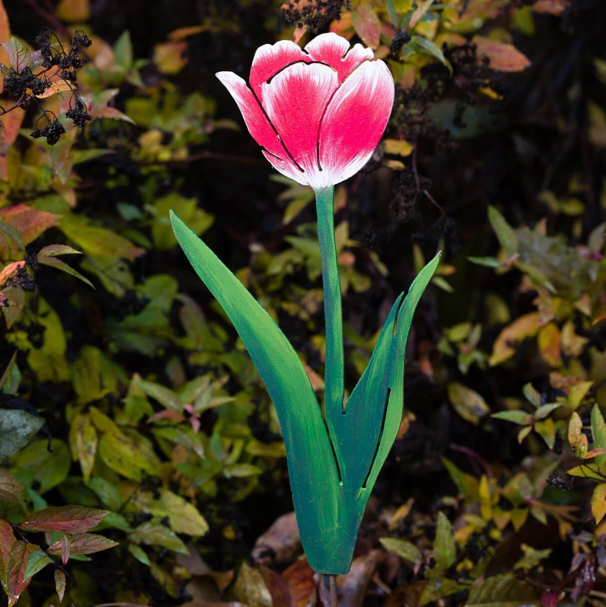 Treasure Tulip Stakes – Elegant Garden Decor