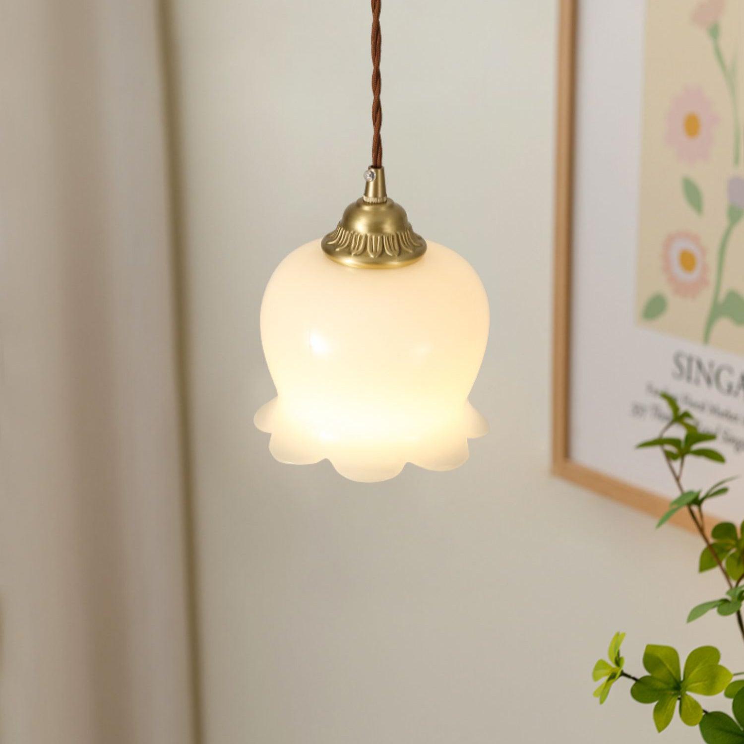 Valley Flower Pendant Lamp - Nature-Inspired Elegance with Petal Design