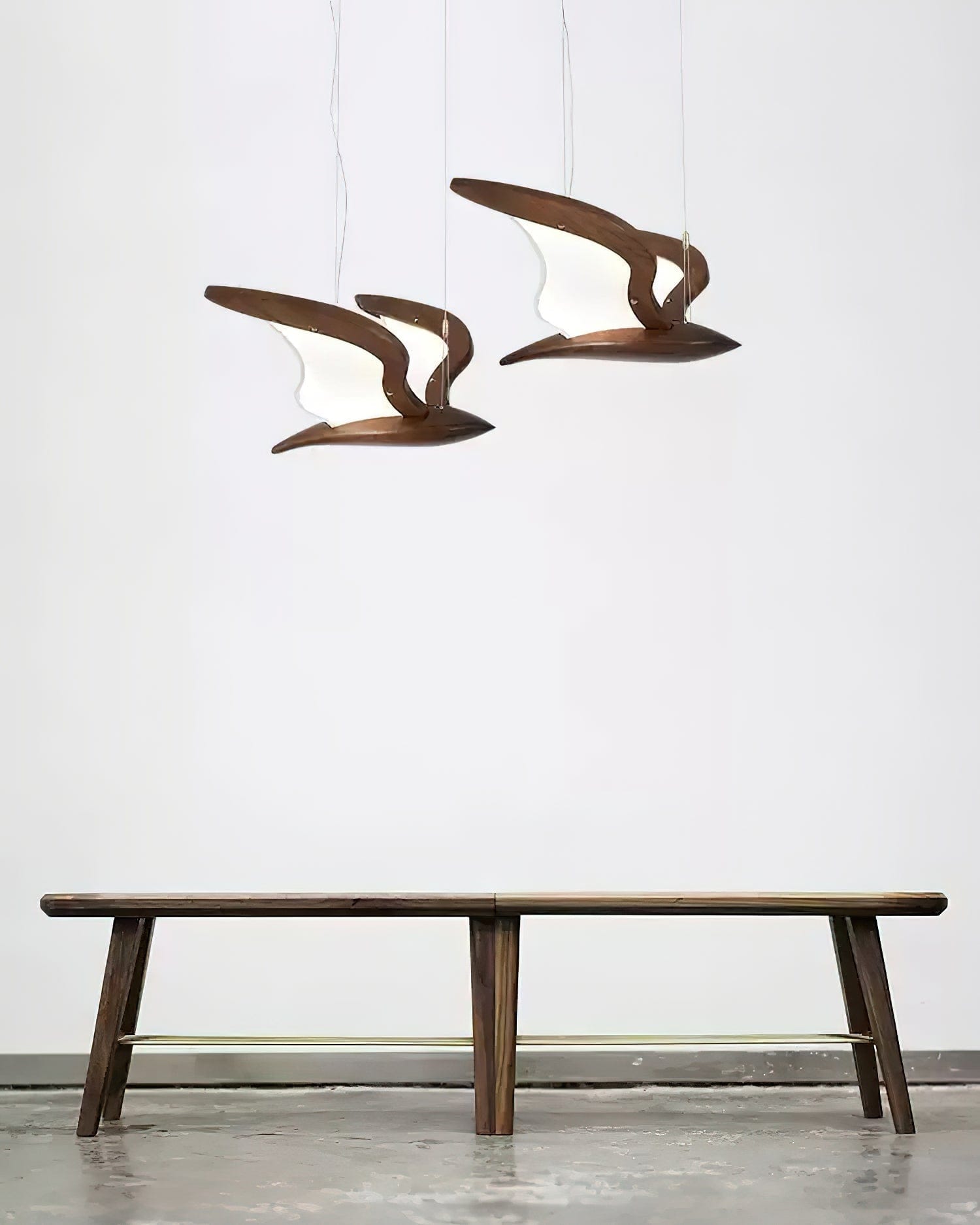 Warbler Chandelier - Nature-Inspired LED Lighting with Elegant Wooden Wings