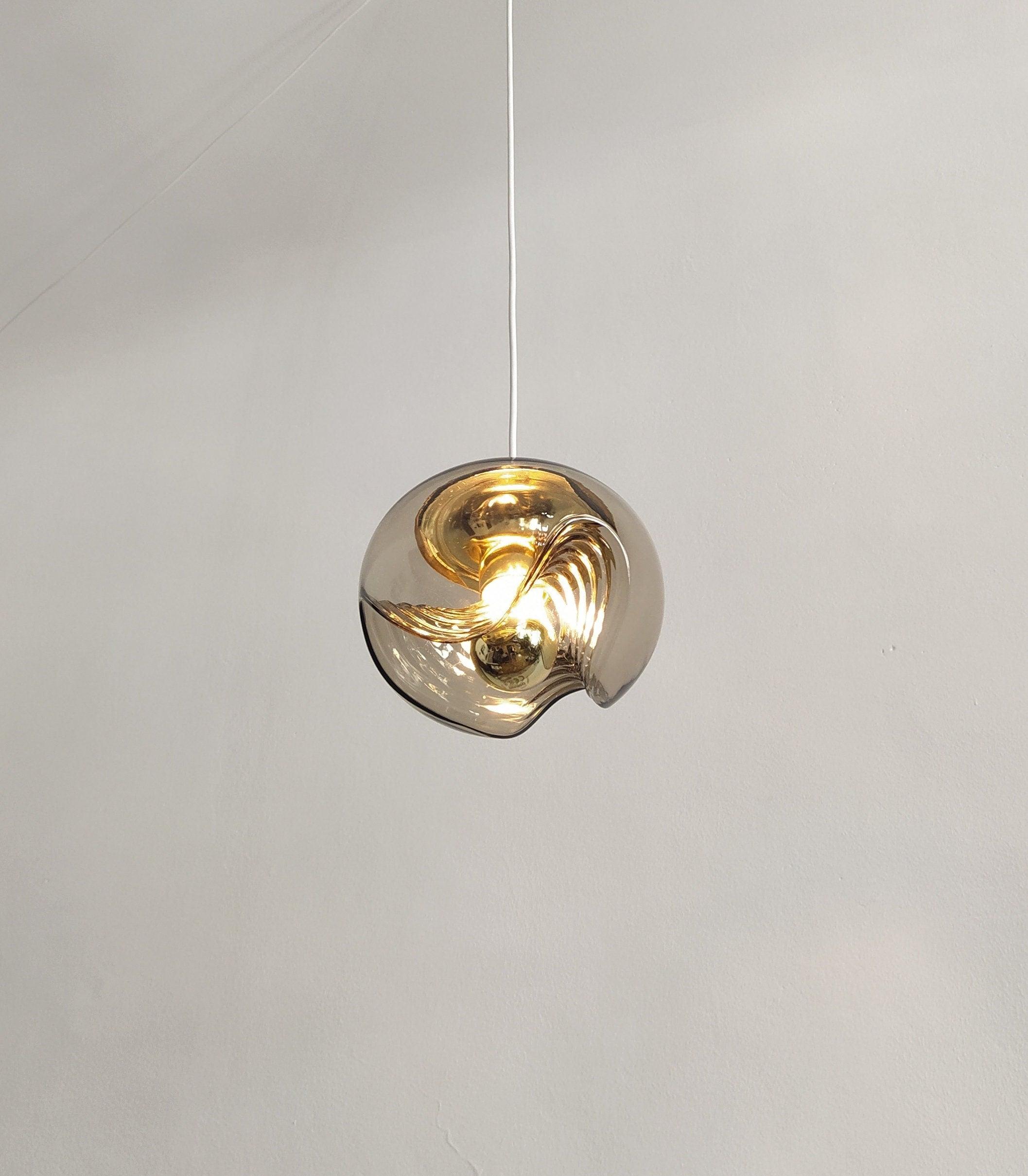 Wave Pendant Light - Nature-Inspired Modern Design with Fluid Elegance