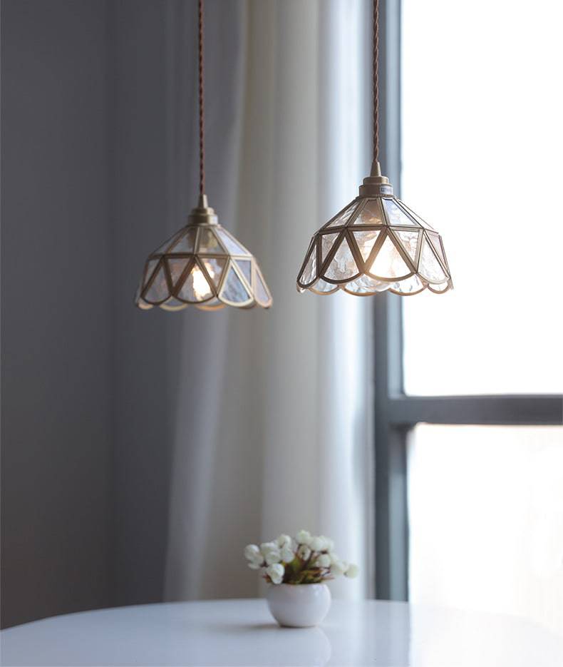 Elegant Clear Glass Pendant Light - Timeless Design