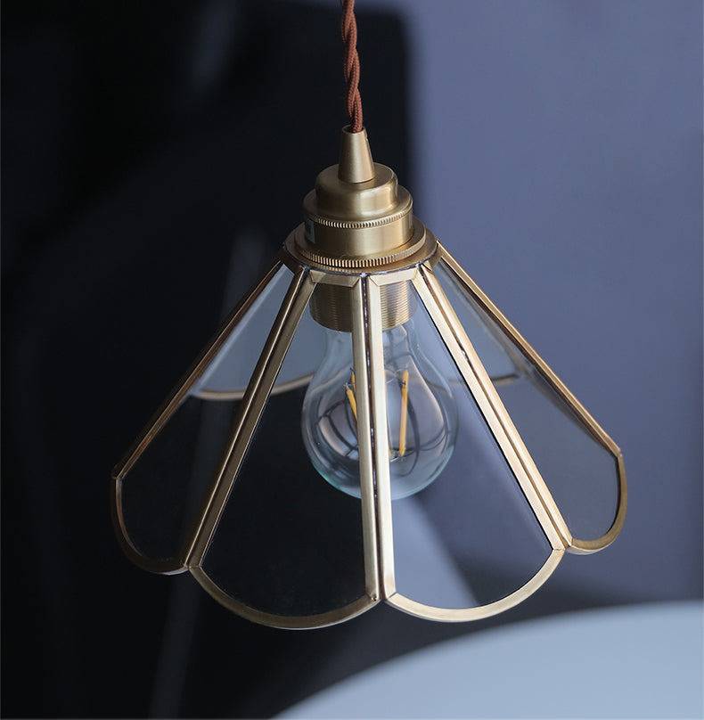 Elegant Clear Glass Pendant Light - Timeless Design