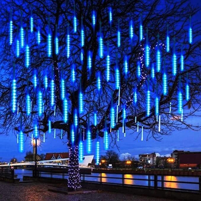 Enchanting Snowfall LED Lights – Magical Outdoor Decor