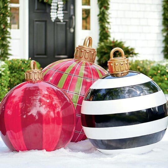 Giant PVC Christmas Outdoor Balloons – Festive Holiday Decor