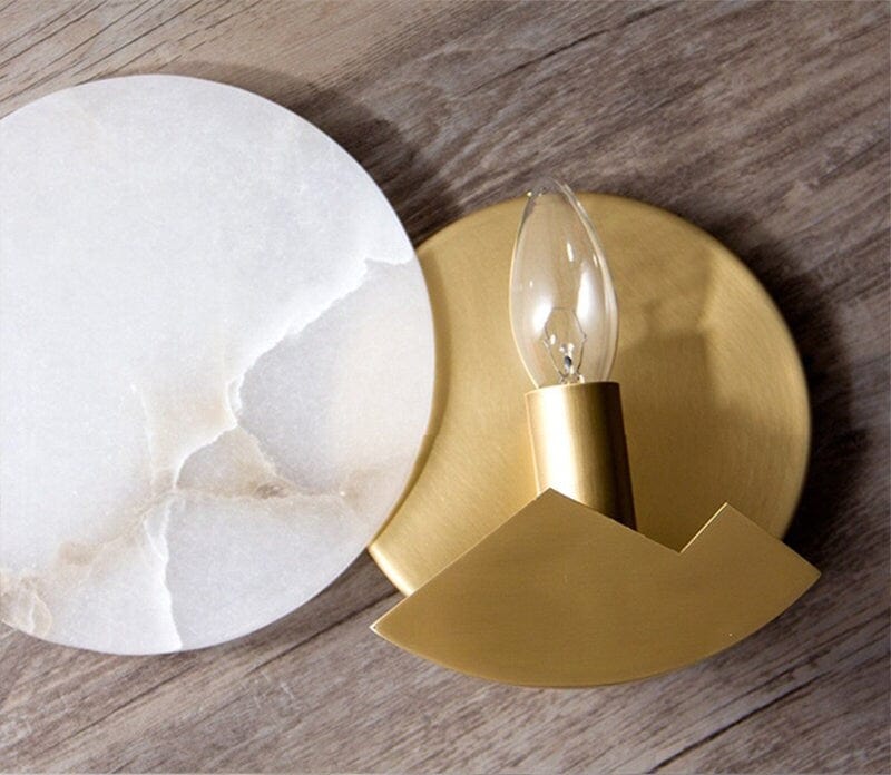 Nordic Minimalist Marble Wall Light – Elegant Brass