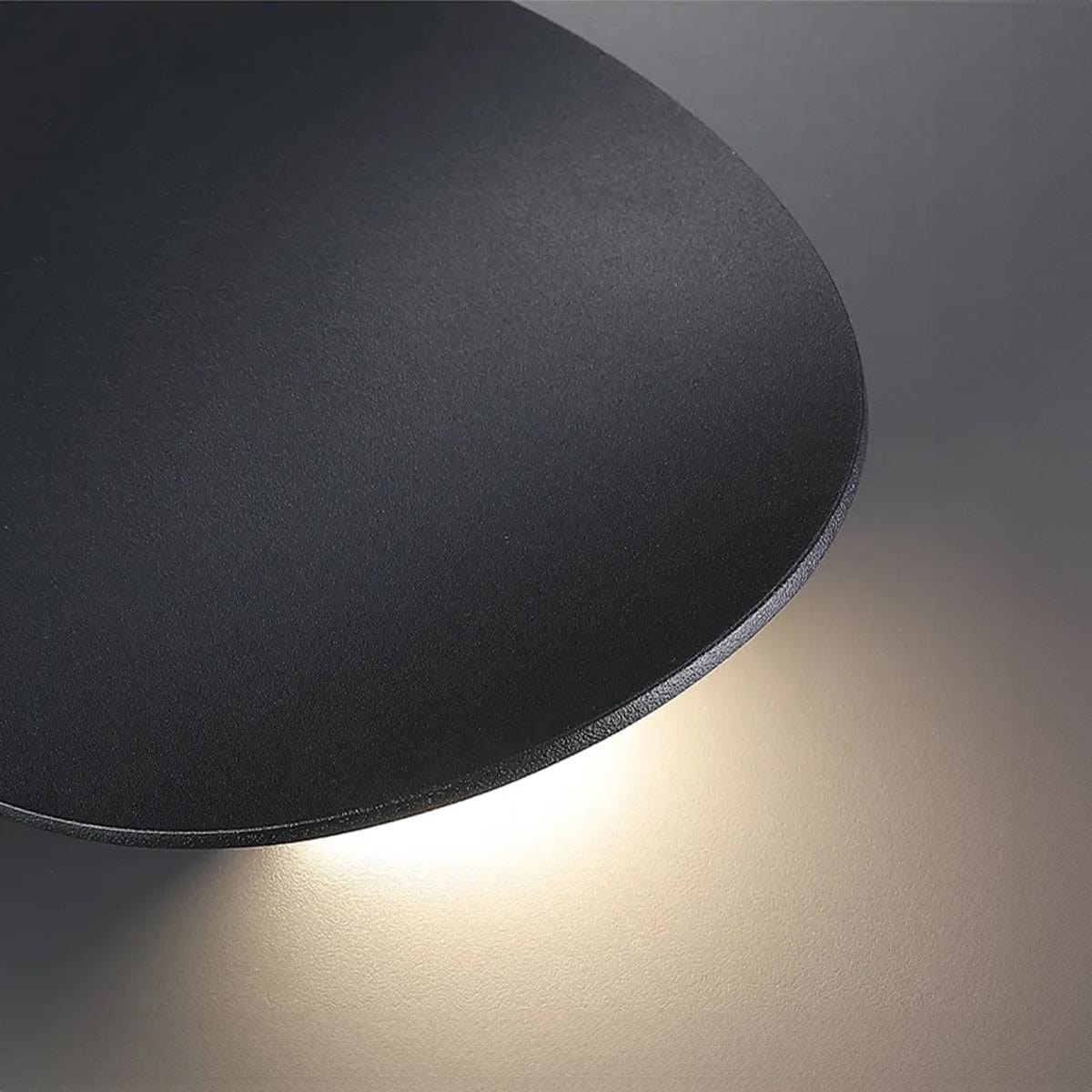 DUSK - Modern Aluminum Wall Light - 7W LED - Sleek & Stylish Design