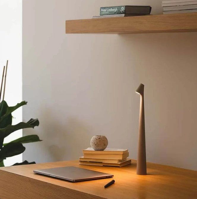 Elegant Rechargeable Table Lamp – High-Quality Design with Adjustable LED Light