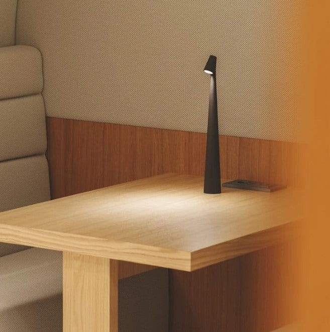 Elegant Rechargeable Table Lamp – High-Quality Design with Adjustable LED Light