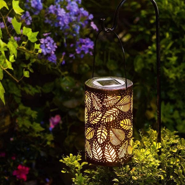 Luminous Leaf Lantern – Solar-Powered, Weatherproof