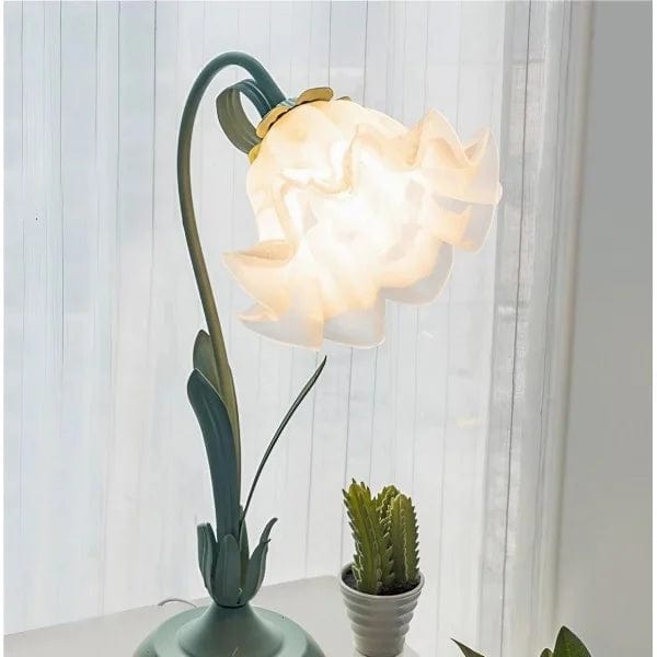 Vintage Adjustable Flower Table Lamp – Elegant, Nostalgic Design with Practical Lighting