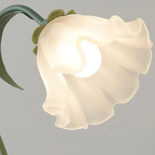 Vintage Adjustable Flower Table Lamp – Elegant, Nostalgic Design with Practical Lighting