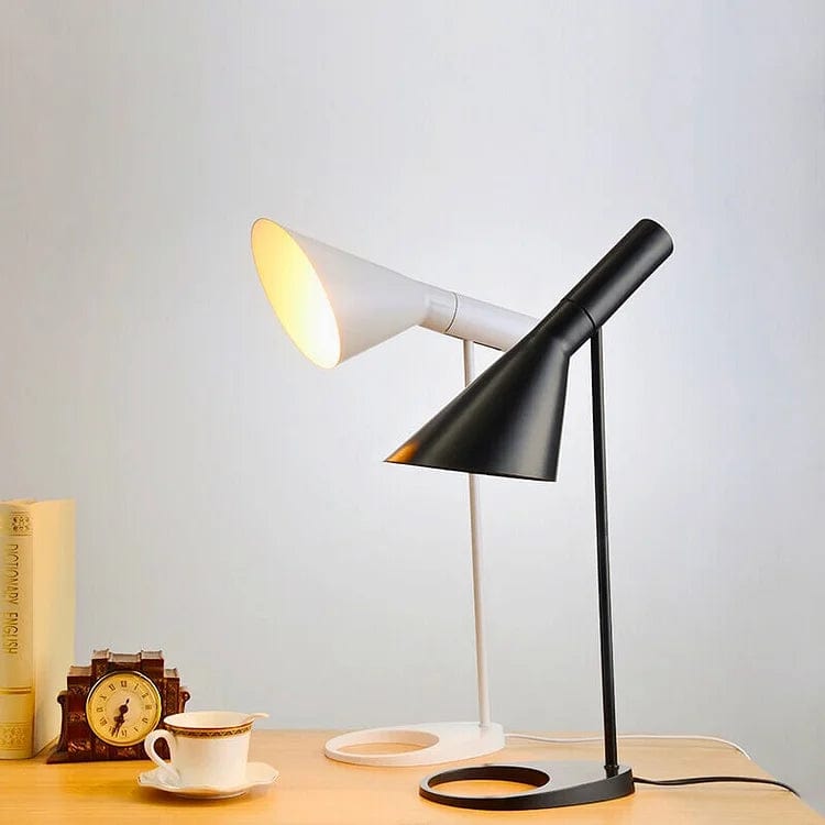 LED Modern Minimalist Lamp – Versatile Task & Reading Light