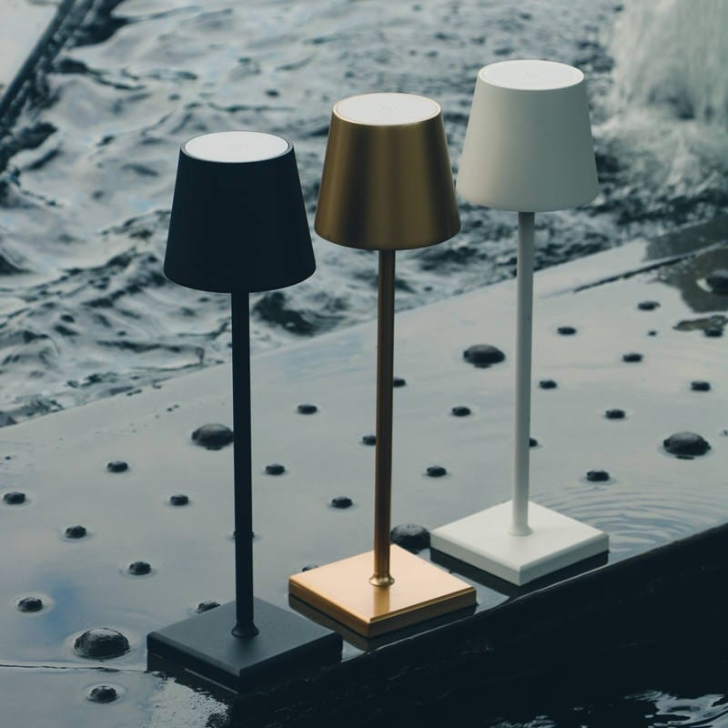 Modern Touch Table Lamp – Wireless, Dimmable, and Rechargeable